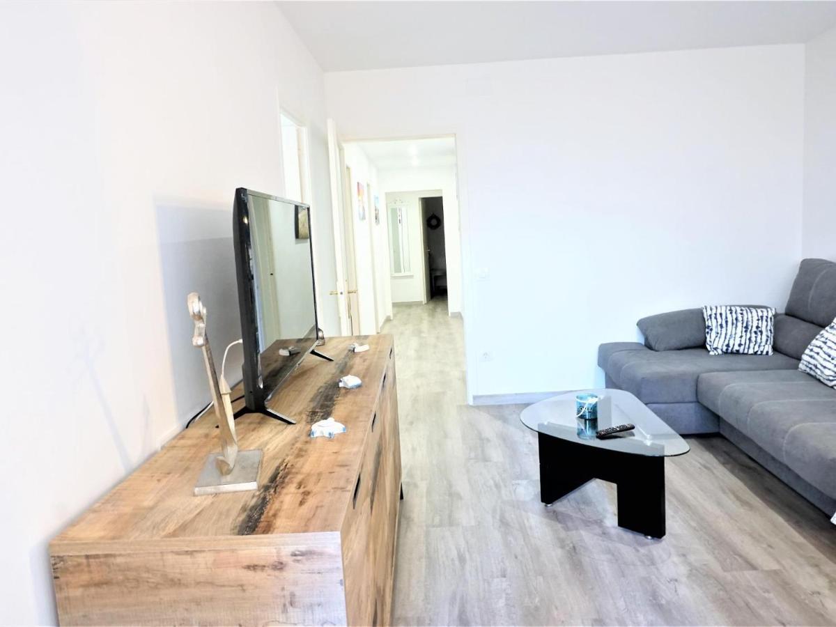 Villa Service - Guimera Калафел Екстериор снимка